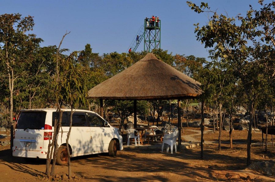 Uitkijktoren in Lusaka National Park Zambia