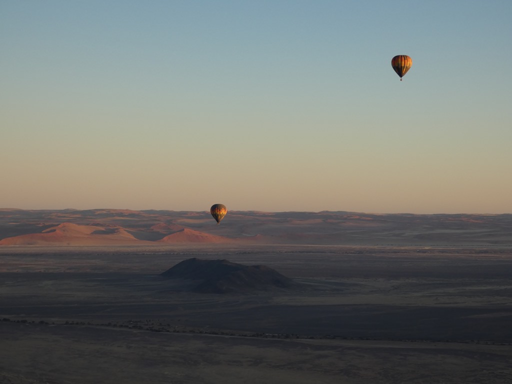 Ballon safari boven Namib woestijn in Namibië